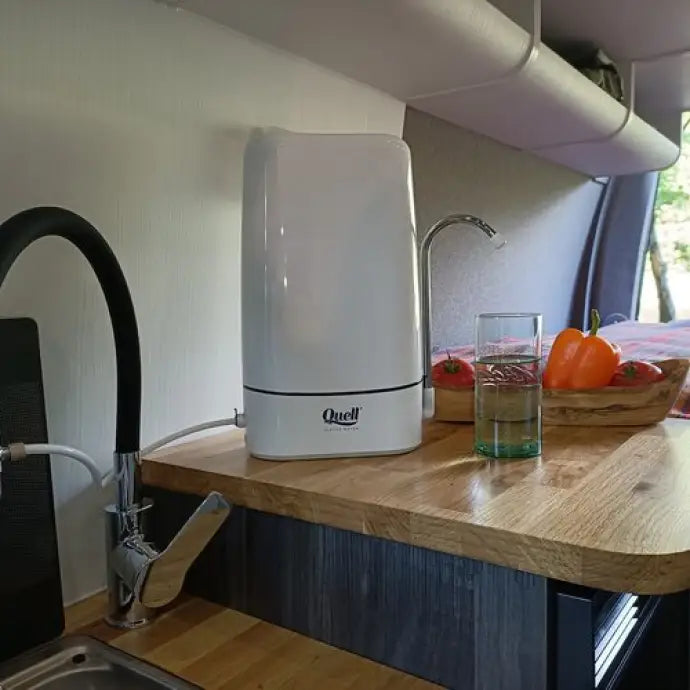 Fontaine filtrante quell countertop (ct): solution de filtration pratique et performante pour votre cuisine par cem
