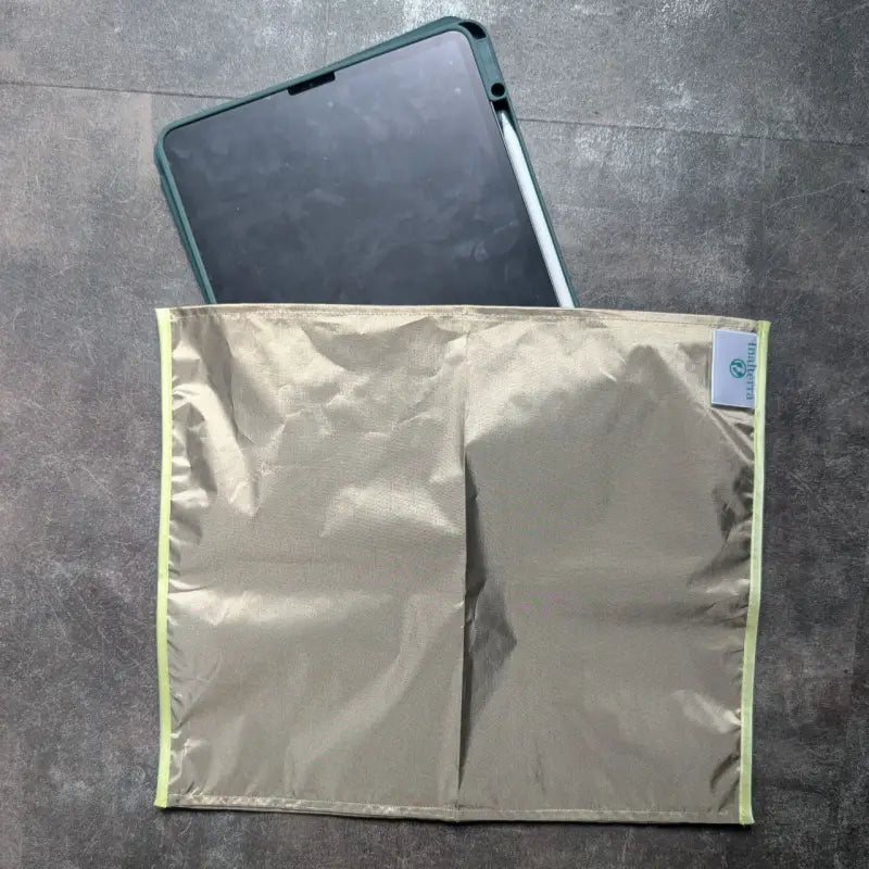 Housse faraday anti ondes 35 × 40 cm – protection totale pour ordinateur tablette & smartphone par inalterra.fr