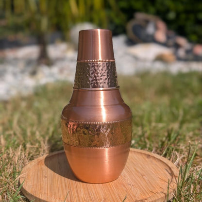 Carafe en cuivre pur 1 litre et son gobelet tradition ayurvédique Usha Pan