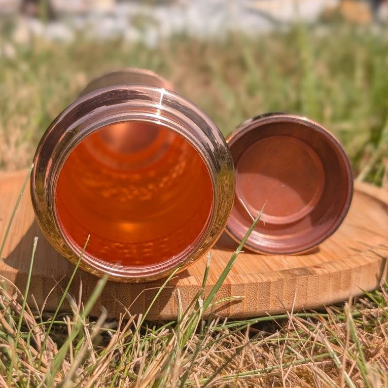 Gourde en cuivre pur 1 litre pour une eau vivante Tradition ayurvédique