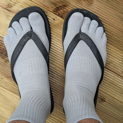 chaussettes_100_coton_cinq_orteils_five_fingers_barefoot_socks_grey