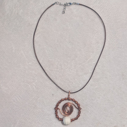 cordon cuir et perle de bois