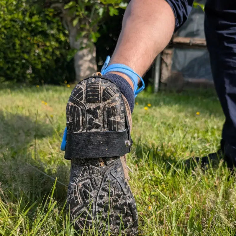 Talonnettes pour mise à la terre des chaussures universelles noir par inalterra.fr