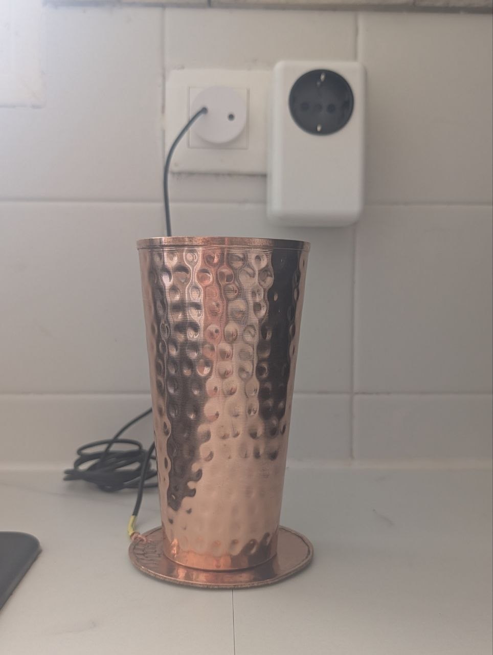 verre cuivre connectée à la terre